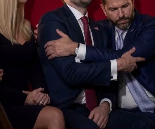 Melania Trumps ex-boyfriend makes bombshell claim about her past!